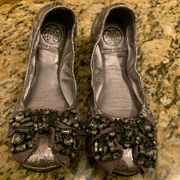 Tory Burch The Azalea Ballet Flats Sliver 5 - Picture 2 of 8